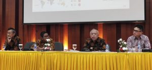 Gelar Seminar “Meningkatkan Daya Saing Produk dalam Negeri di Pasar Global”, JPIP Mendesak Pemerintah agar Lebih Intensif Membantu Industri Nasional agar Mampu Bersaing di Pasar Global.