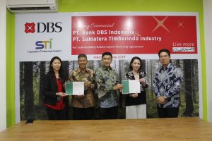 Bank DBS Indonesia dan PT Sumatera Timberindo Industry (STI) Tandatangani Pembiayaan Ekspor dan Pinjaman untuk Usaha Ramah Lingkungan (Export Financing Sustainability-linked Loan) di Indonesia