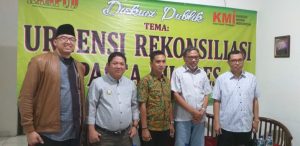 Diskusi Publik: Sebaiknya Prabowo-Sandi Segera Ucapkan Selamat Atas Kemenangan Jokowi-Amin