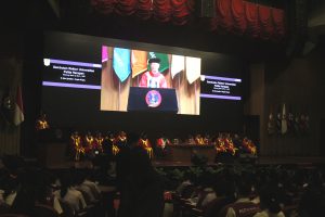 Rektor Melantik Mahasiswa Baru di Acara UPH Festival 2019
