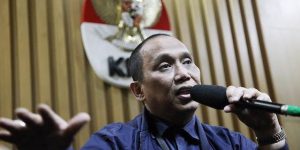 Penerbitan Perppu KPK Rekayasa Politik Ingin Jatuhkan Jokowi