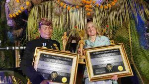 Princess Cheryl Halpern dan Raja A.A Ugrasena Raih Penghargaan Toleransi Internasional