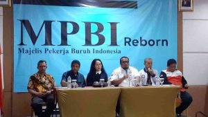 Majelis Pekerja Buruh Indonesia (MPBI)Dengan Keras Tolak Omnibus Law RUU Cipta Kerja.