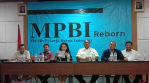 MAJELIS PEKERJA BURUH INDONESIA (MPBI) TUNDA AKSI 23 MARET 2020