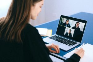 Video Call 101: Ketahui Seberapa Aman Aplikasi Panggilan Video yang Anda Gunakan