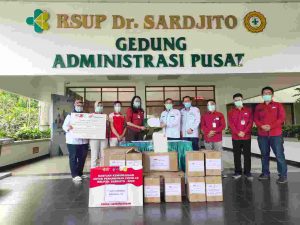 Peringati Hari Jadi Ke-25, ACE Donasikan APD & Alat Kesehatan Di 25 Kota