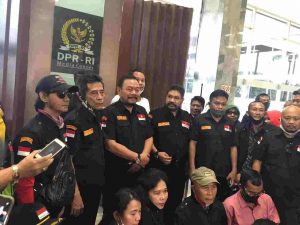 LASKAR MERAH PUTIH PERJUANGAN: DEMI STABILITAS DAN KEDAULATAN NKRI LASKAR MERAH PUTIH PERJUANGAN MENOLAK RANCANGAN UU HIP