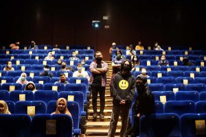 Keseruan Cast Generasi 90-an: Melankolia Nobar di Jakarta dan Bali