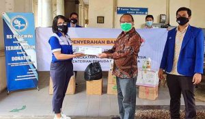 Kasus Baru Covid-19 Terus Meningkat, GAMKI dan Kemenpora Serahkan Bantuan ke RS PGI Cikini