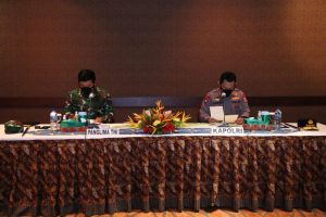 Panglima TNI Dan Kapolri Bakar Semangat Satgas Nemangkawi