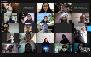URAI STRATEGI PARIWISATA INDONESIA PASCA PANDEMI COVID-19 PRODI PARIWISATA FAKULTAS BISNIS LSPR SELENGGARAKAN STUDIUM GENERALE BERSAMA KEMENPAREKRAF RI