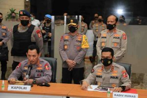 Kapolri Jenderal Listyo Sigit Prabowo menjelaskan terduga teroris penyerang Mabes Polri