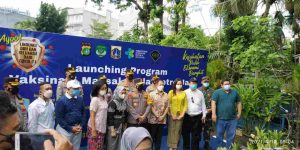 KAPOLDA Metro Jaya Resmikan Kampung Tangguh Jaya Yang Berisi Banyak Fasilitas Sosial Umum Dengan Program Vaksinasi.