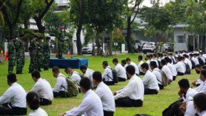 RIBUAN PEMUDA-PEMUDI CALON PRAJURIT TNI AL IKUTI TAHAPAN SELEKSI DI LANTAMAL III