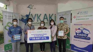 Good Doctor Mendukung Pelayanan Kesehatan untuk Keluarga Anak Penderita Kanker yang Membutuhkan Melalui Donasi 43.000 Masker kepada Yayasan Kasih Anak Kanker Indonesia (YKAKI)   