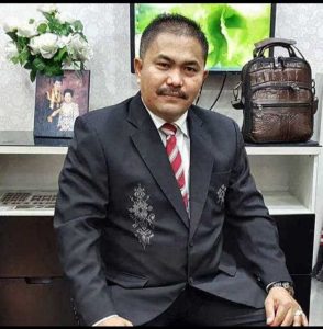 JANGAN SALAHGUNAKAN KEKUASAANMU UNTUK KORUPSI KEUANGAN NEGARA, APALAGI UNTUK MEMUASKAN NAFSUMU DAN MENINDAS ISTERIMU DAN KELUARGAMU SERTA RAKYATMU!