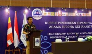 MERAWAT LINGKUNGAN UMAT BUDDHA MENDUKUNG PELAKSANAAN FORMULA-E