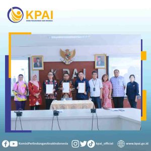 KPAI, Kemen PPPA, LPSK Menandatangani Perjanjian Kerjasama tentang Pemenuhan Hak Restitusi Anak Korban Tindak Pidana.