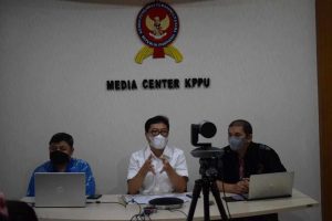KPPU SAMPAIKAN HASIL PANTAUAN BAHAN POKOK SEBELUM HARI RAYA