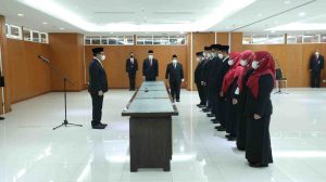 SEKRETARIS MAHKAMAH AGUNG LANTIK 8 PEJABAT BARU