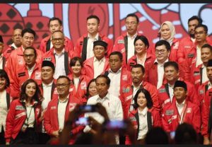 Presiden Jokowi  Hadiri Puncak Perayaan HUT ke-8 PSI di Djakarta Theater Lantai 2 Jakarta