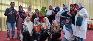 PELATIHAN PENGUMPULAN DATA MENGGUNAKAN GOOGLE FORM BAGI ANGGOTA KELOMPOK PKK RW KELURAHAN CIBUBUR KECAMAMATAN CIRACAS JAKARTA TIMUR