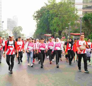 Fun Walk dengan Lintas Elemen, Kapolri Gaungkan Jaga Persatuan-Kesatuan Bangsa