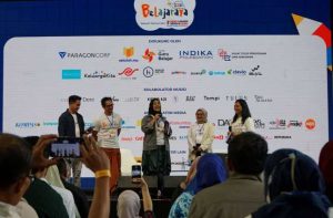 969 Komunitas dan Organisasi Pendidikan dan Para Pendukung Lintas Sektor Perkuat Komitmen Melalui Belajaraya 2023 “Ambil Peran untuk Pendidikan”
