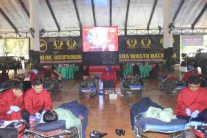 Tingginya Kebutuhan Darah di Masyarakat, Grup 1 Kopassus dan UTD PMI Serang Gelar Donor Darah