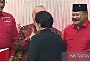 Terima Rekomendasi PDIP, Popularitas dan Elektabilitas Jeffry Rahawarin-Keliobas Semakin Meroket dalam Memenangkan Pilgub Maluku 2024