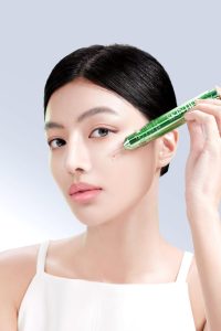 SKINTIFIC Luncurkan 3X Acid Intensive Acne Spot dengan Inovasi Poten Terbaru: Solusi Ampuh Merawat Jerawat Lebih Cepat dan Efektif