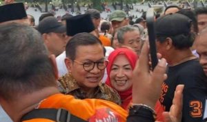 Wa Ode Herlina Hadir Di Pesta Rakyat Menyambut Kemenangan oleh Sahabat Pram-Doel