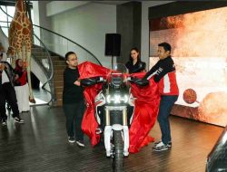 DesertX V2 Resmi Diluncurkan di showroom Ducati Pondok Indah